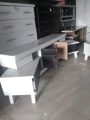 Tv Stand/ቲቪ ማስቀመጫ
