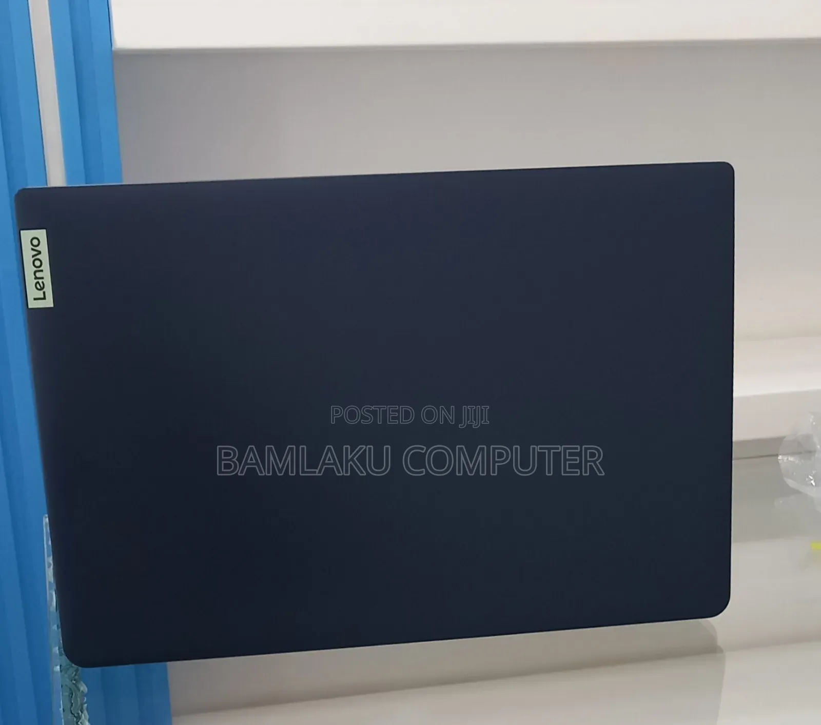 New Laptop Lenovo IdeaPad 1 8GB AMD Ryzen 5 SSD 256GB