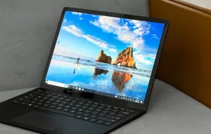 New Laptop Microsoft Surface 16GB Intel Core i7 SSD 256GB