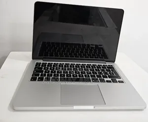 New Laptop Apple MacBook 8GB Intel Core i7 SSD 256GB