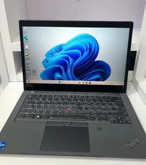 New Laptop Lenovo Legion 5 16GB Intel Core i5 SSD 512GB