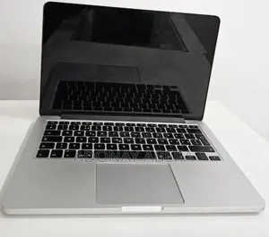 New Laptop Apple MacBook 8GB Intel Core i5 SSD 128GB