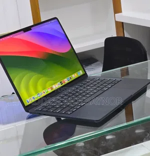 New Laptop Apple MacBook Air 2022 M2 16GB Apple M2 SSD 512GB