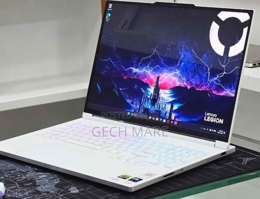 New Laptop Lenovo Legion 5 32GB Intel Core Ultra 7 SSD 1T