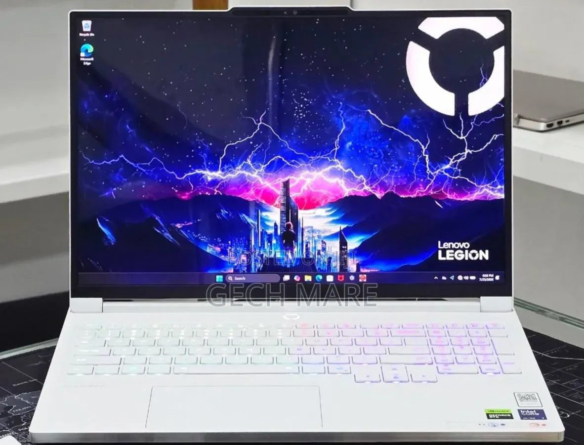 New Laptop Lenovo Legion 5 32GB Intel Core Ultra 7 SSD 1T