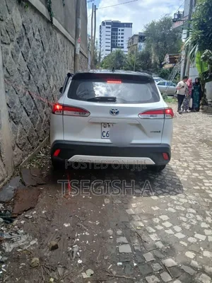New Toyota Corolla Cross Hybrid 2023 White