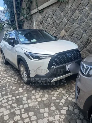 New Toyota Corolla Cross Hybrid 2023 White