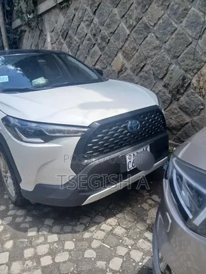 New Toyota Corolla Cross Hybrid 2023 White