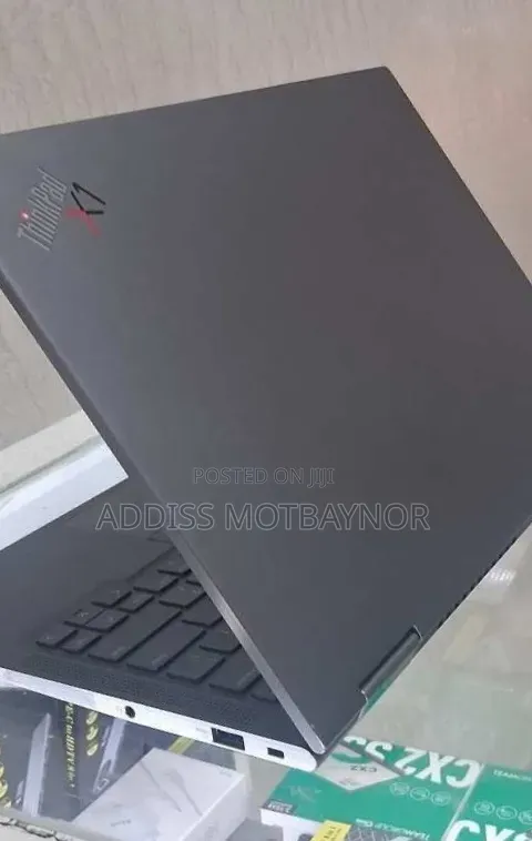 New Laptop Lenovo ThinkPad X1 Yoga 16GB Intel Core i5 SSD 512GB