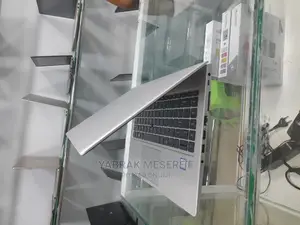 New Laptop HP EliteBook 840 8GB Intel Core I5 SSD 512GB