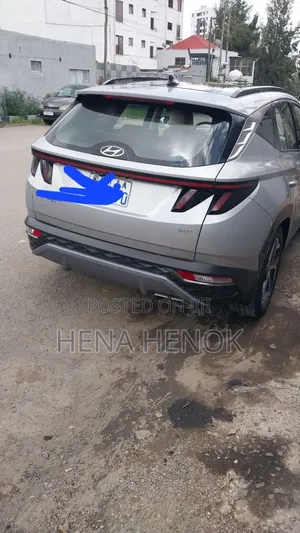 Hyundai Tucson 2021 Silver