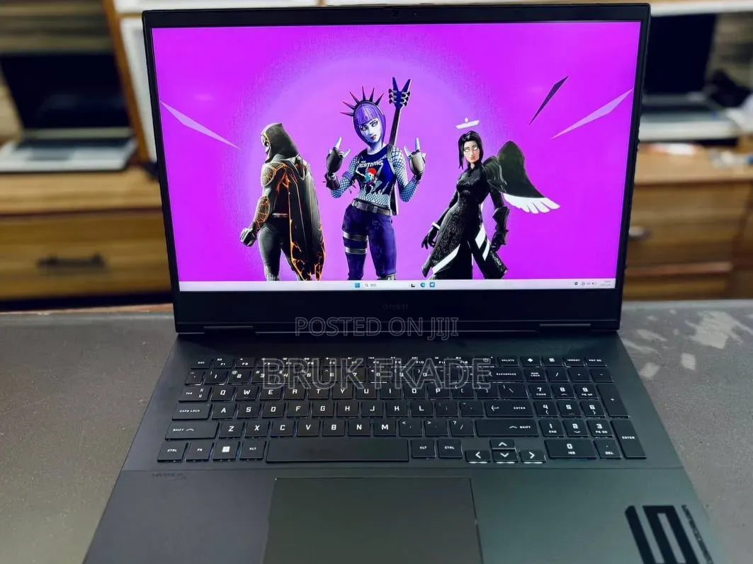 New Laptop HP Omen 16 16GB Intel Core i9 SSD 1T