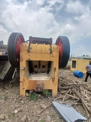 Heavy Duty Stone Crusher