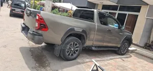 Toyota Hilux 2021 Gray