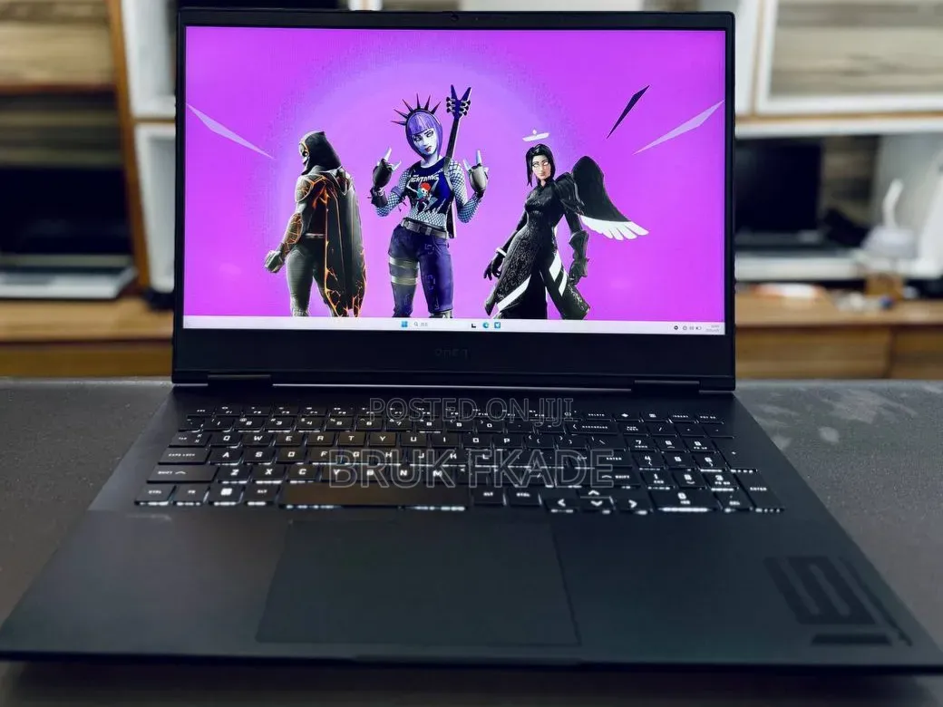 New Laptop HP Omen 16 16GB Intel Core i9 SSD 1T