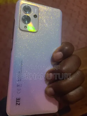 New ZTE Blade V40 Pro 128 GB White