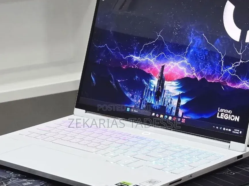 New Laptop Lenovo Legion 7 32GB Intel Core Ultra 7 HDD+SSD 1T