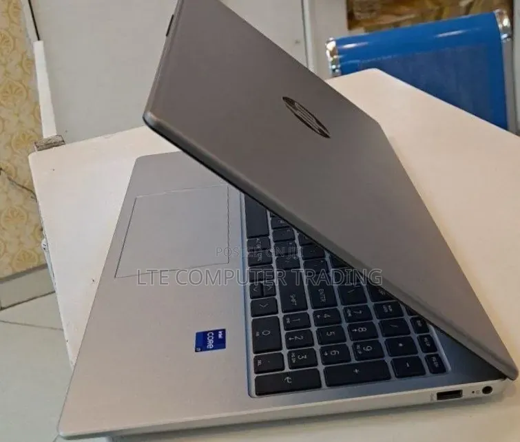 New Laptop HP Stream Notebook 16GB Intel Core i7 SSD 1T