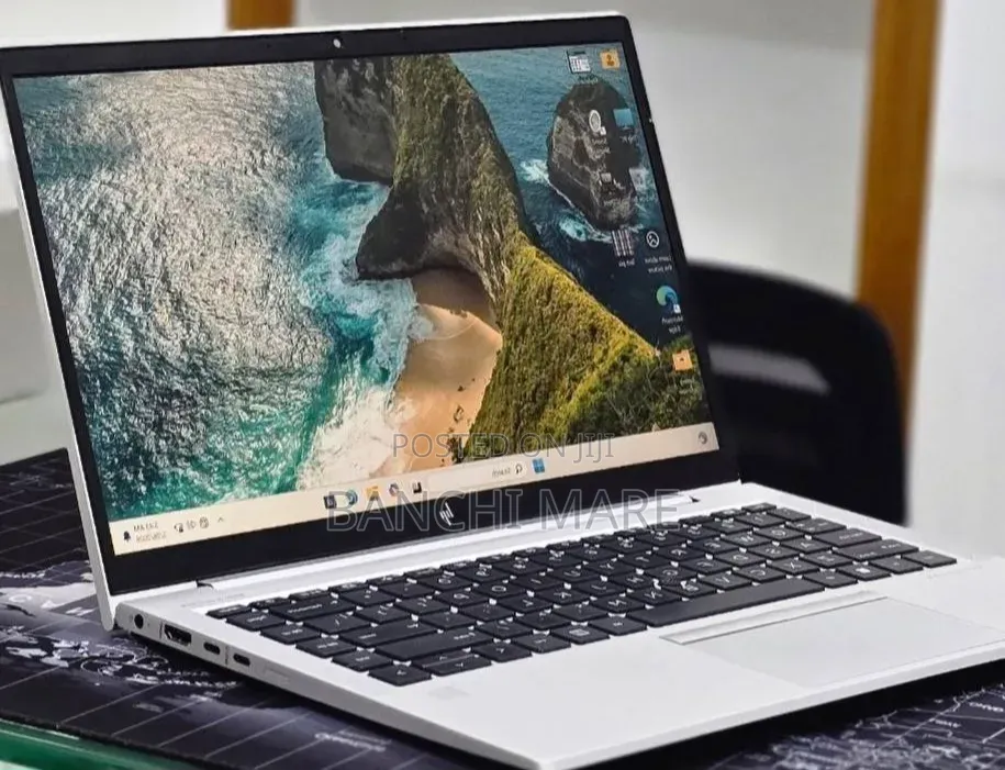 New Laptop HP EliteBook 845 G8 16GB AMD Ryzen 7 SSD 512GB