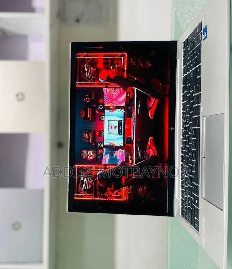 New Laptop HP EliteBook 840 16GB Intel Core i7 SSD 512GB