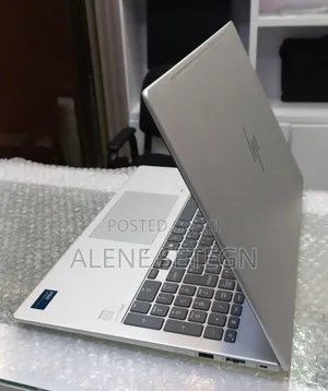 New Laptop HP EliteBook 640 G11 16GB Intel Core Ultra 7 SSD 512GB