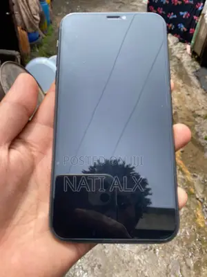 Apple iPhone 11 64 GB Black