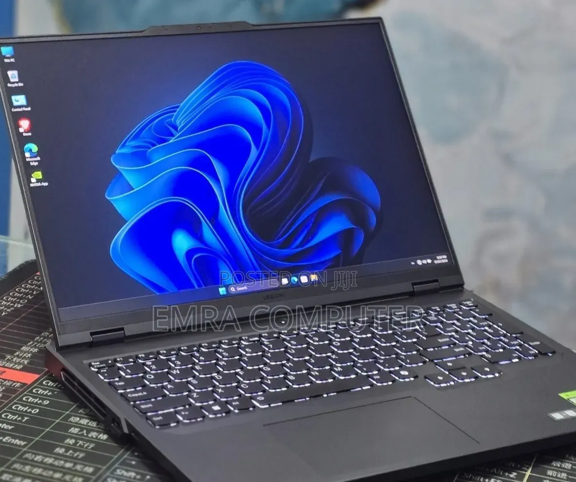 New Laptop Lenovo 16GB Intel Core i9 SSD 1T