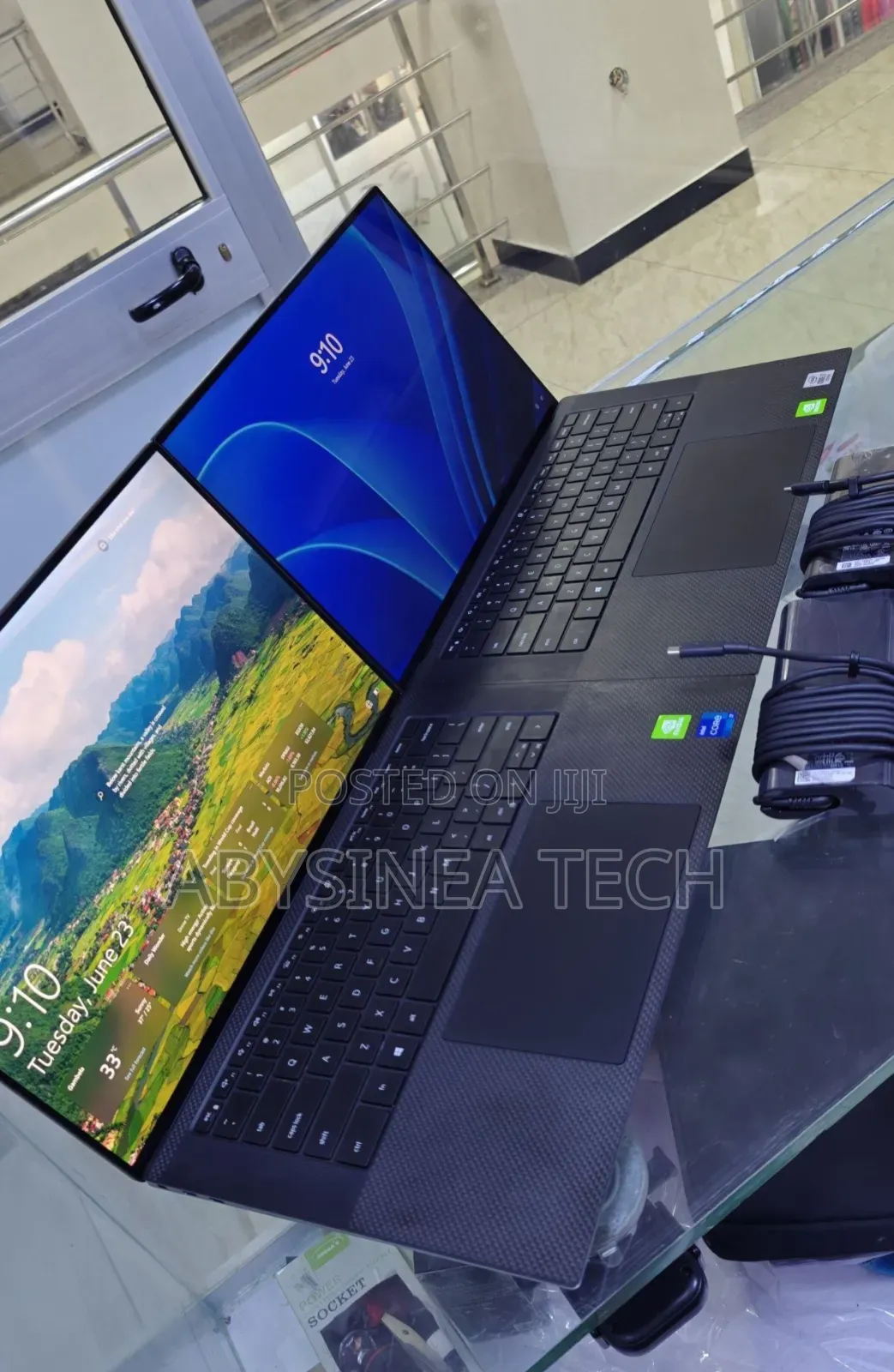 New Laptop Dell Precision 5540 16GB Intel Core i7 SSD 512GB