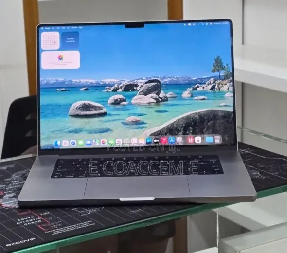 New Laptop Apple MacBook Pro 2021 M1 32GB Apple M1 Pro SSD 512GB