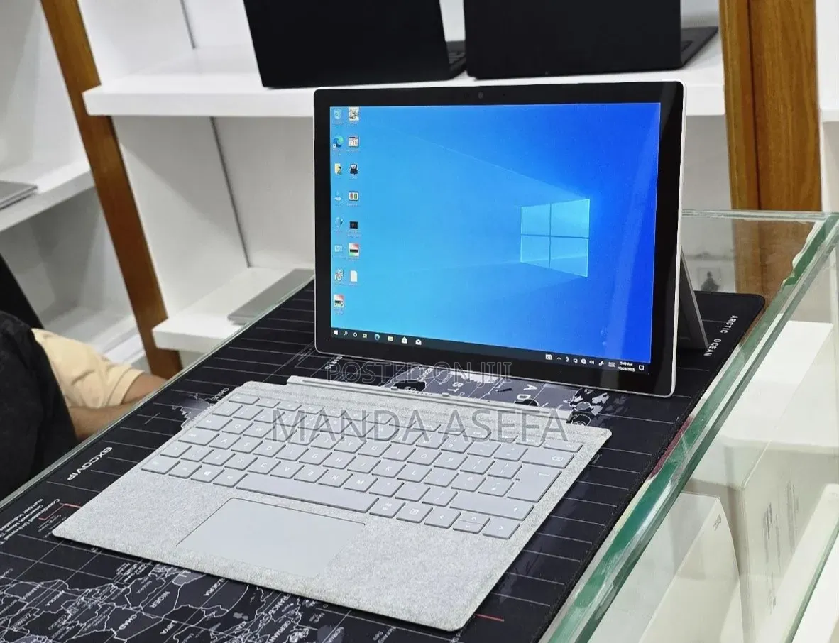 New Laptop Microsoft Surface Pro 7+ 16GB Intel Core i5 SSD 256GB
