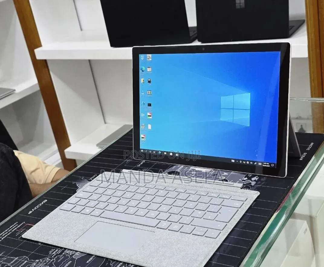 New Laptop Microsoft Surface Pro 7+ 16GB Intel Core i5 SSD 256GB