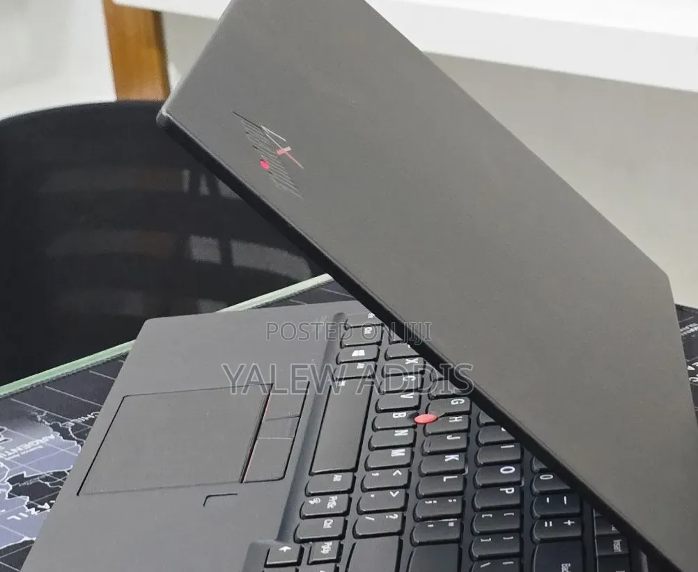 New Laptop Lenovo ThinkPad X1 Yoga 16GB Intel Core i7 SSD 512GB