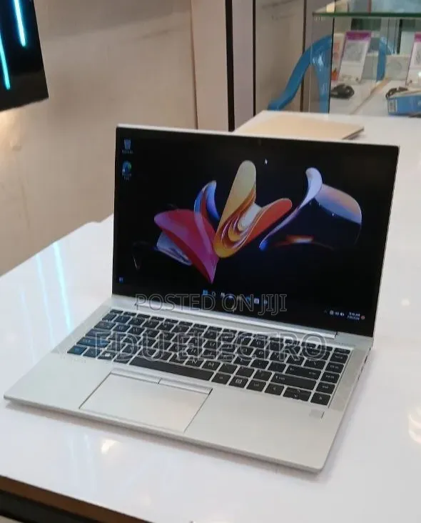 New Laptop HP EliteBook 840 G7 16GB Intel Core i5 SSD 512GB