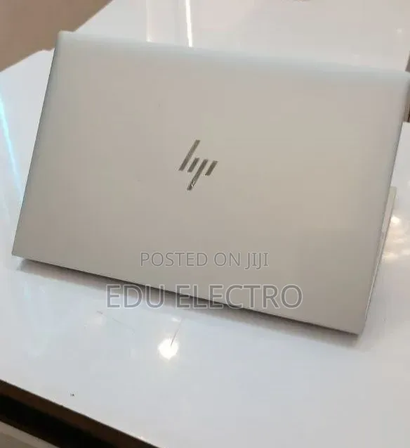 New Laptop HP EliteBook 830 G8 16GB Intel Core i5 SSD 512GB