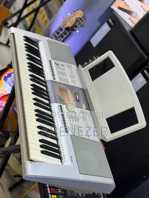 Yamaha PSR 295 Keyboard Piano