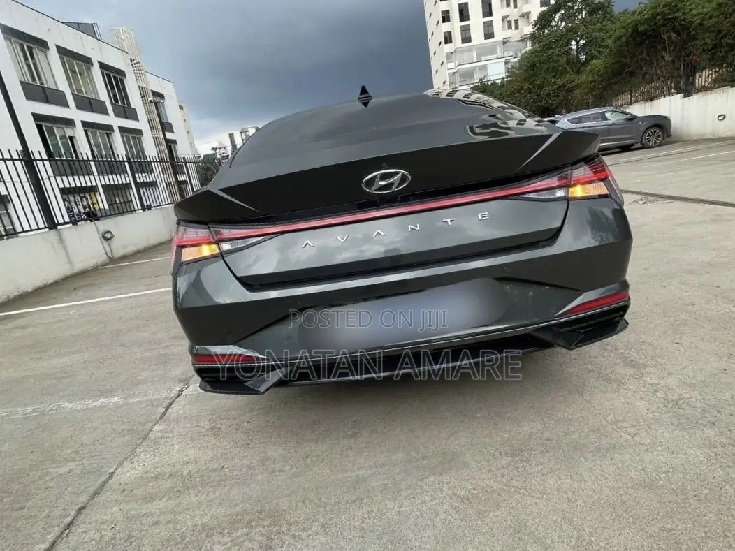 Hyundai Avante 2021