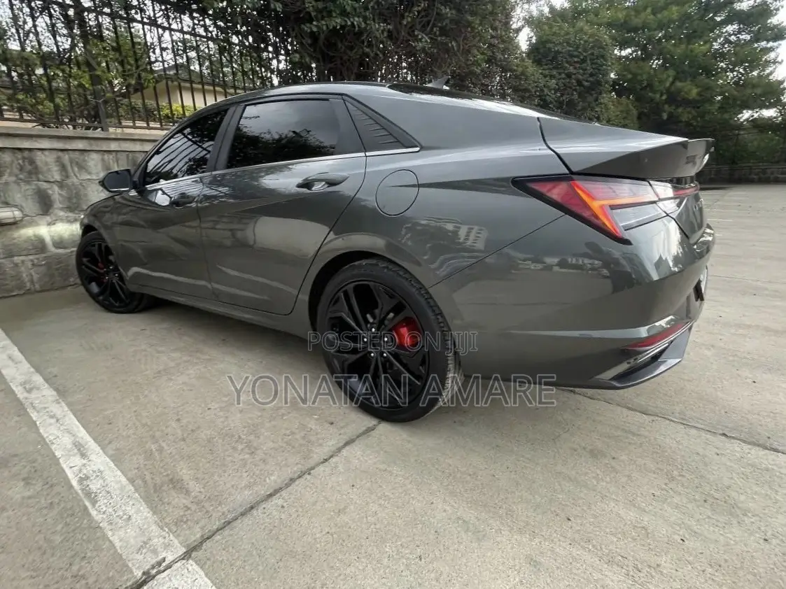 Hyundai Avante 2021