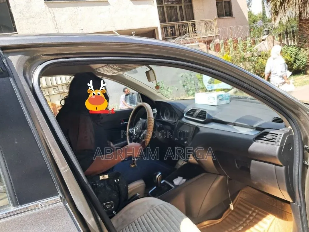 Suzuki Dzire 2021 Gray