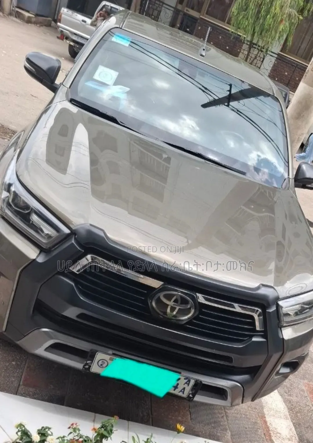 Toyota Hilux 2021 Orange