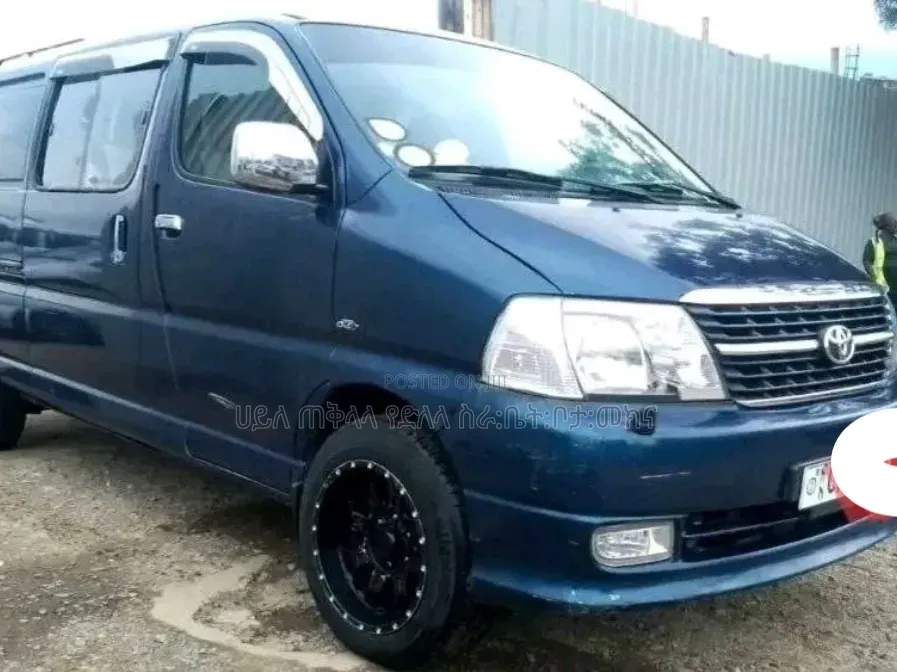 Toyota HiAce 2011 Beige