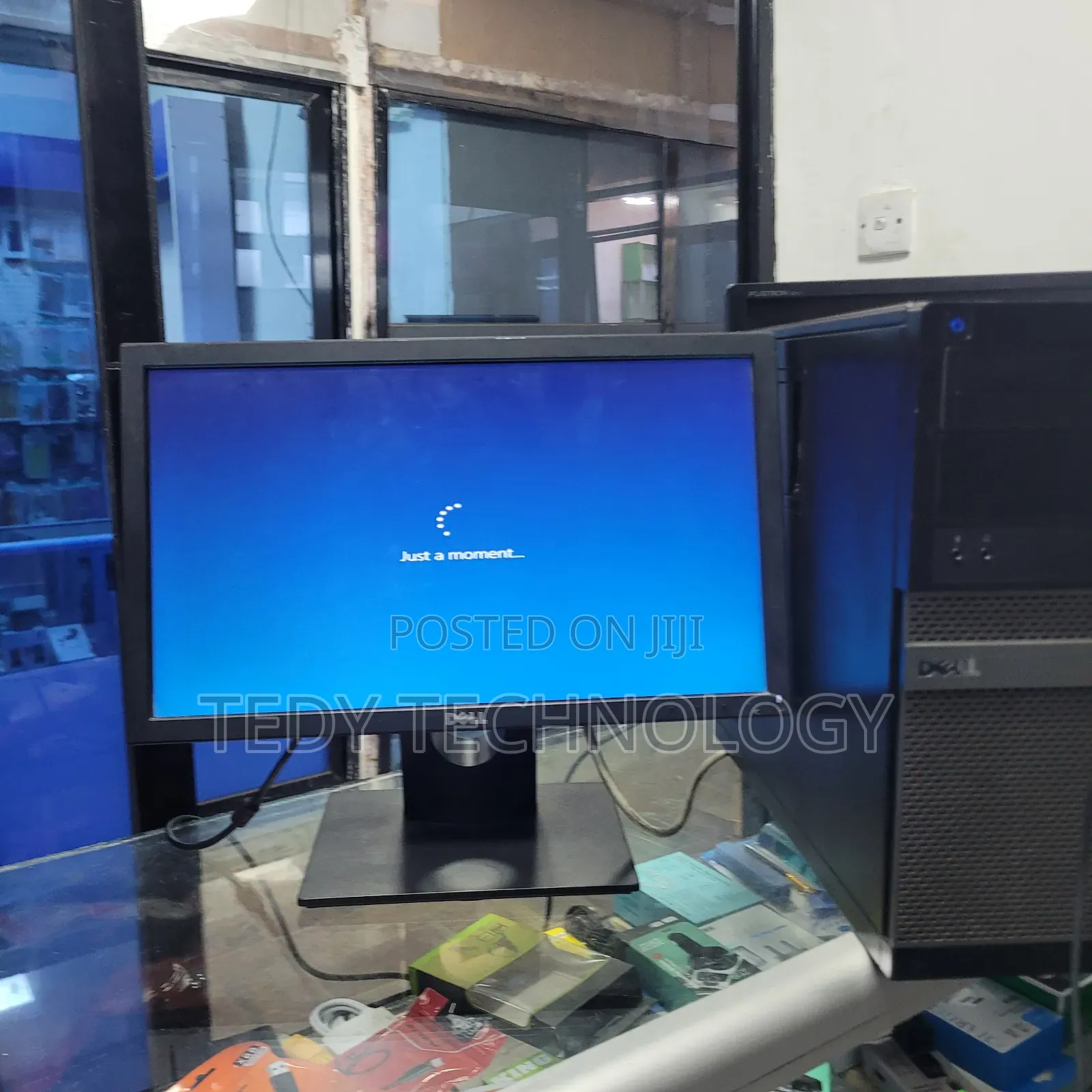 New Desktop Computer Dell OptiPlex 790 4GB Intel Core i5 HDD 500GB