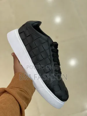 Full Black Woven Shoes