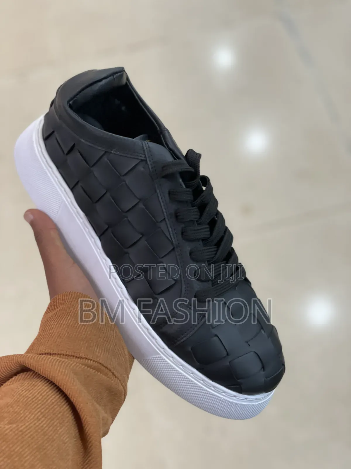 Full Black Woven Shoes