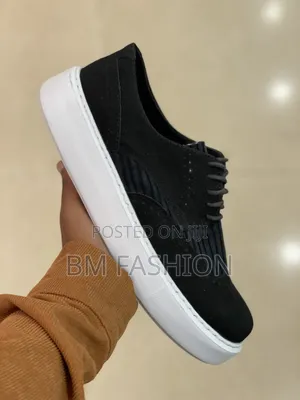 Textured Hybrid Low-Top Sleek Black