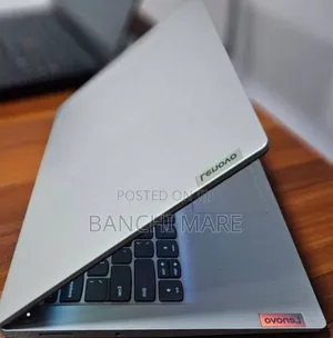 New Laptop Lenovo Ideapad 3 8GB Intel Core i3 SSD 256GB