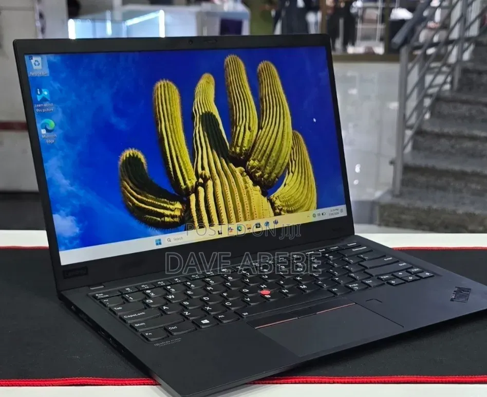 New Laptop Lenovo ThinkPad X1 Carbon 16GB Intel Core i7 SSD 512GB