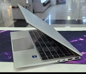 New Laptop HP EliteBook 1040 G8 16GB Intel Core i7 SSD 512GB