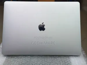 New Laptop Apple MacBook 2018 16GB Intel Core i7 SSD 256GB