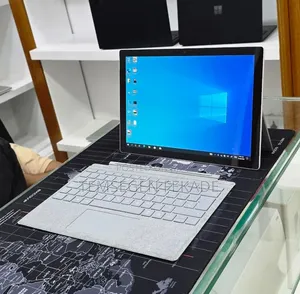 New Laptop Microsoft Surface Pro 7+ 16GB Intel Core i5 SSD 256GB