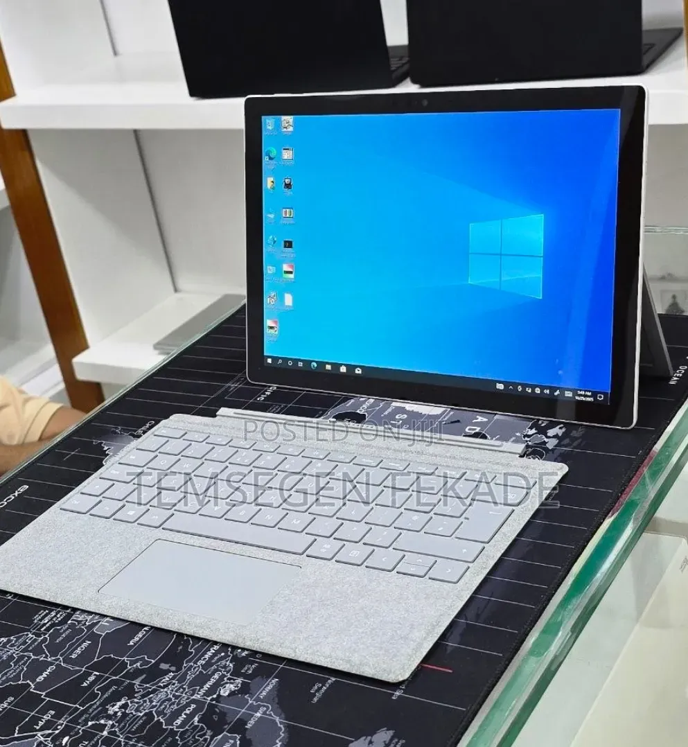 New Laptop Microsoft Surface Pro 7+ 16GB Intel Core i5 SSD 256GB